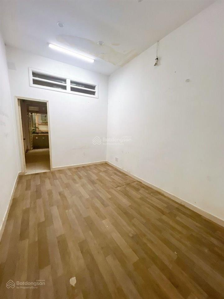 Hàng hiếm hoàng văn thụ tân bình  hẻm nhựa 6m thông  sát mặt tiền chỉ 6 tỷ
