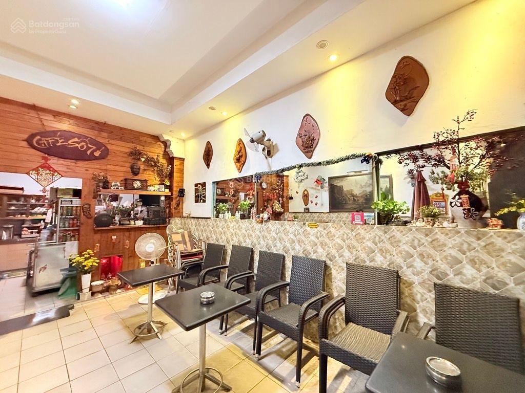 Bán nhà mặt tiền trương công định quận tân bình 24 tỷ ngang 5,3m