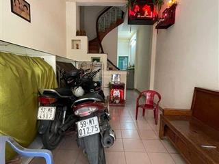 Hẻm xe hơi. 4 tầng. đường xóm đất, quận 11