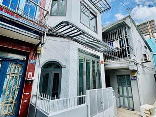 Nhà mới 2 tầng. đường tân hòa đông. quận 6..nhỉnh 3 tỷ xíu