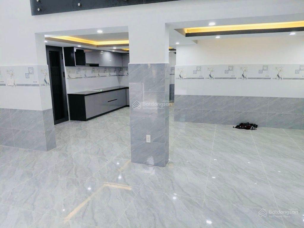 Bán nhà ngang lớn 7m đường vân thân. gần bình tiên. quận 6. nở hậu tài lộc