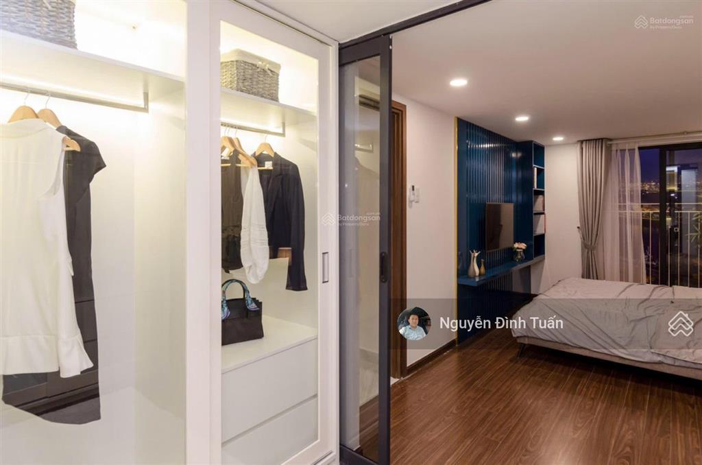 Bán căn hộ 2 phòng ngủ, 62,67m2, giá hđ 2,839 tỷ, đầy đủ nội thất  sở hữu nhà ở lâu dài có sổ hồng