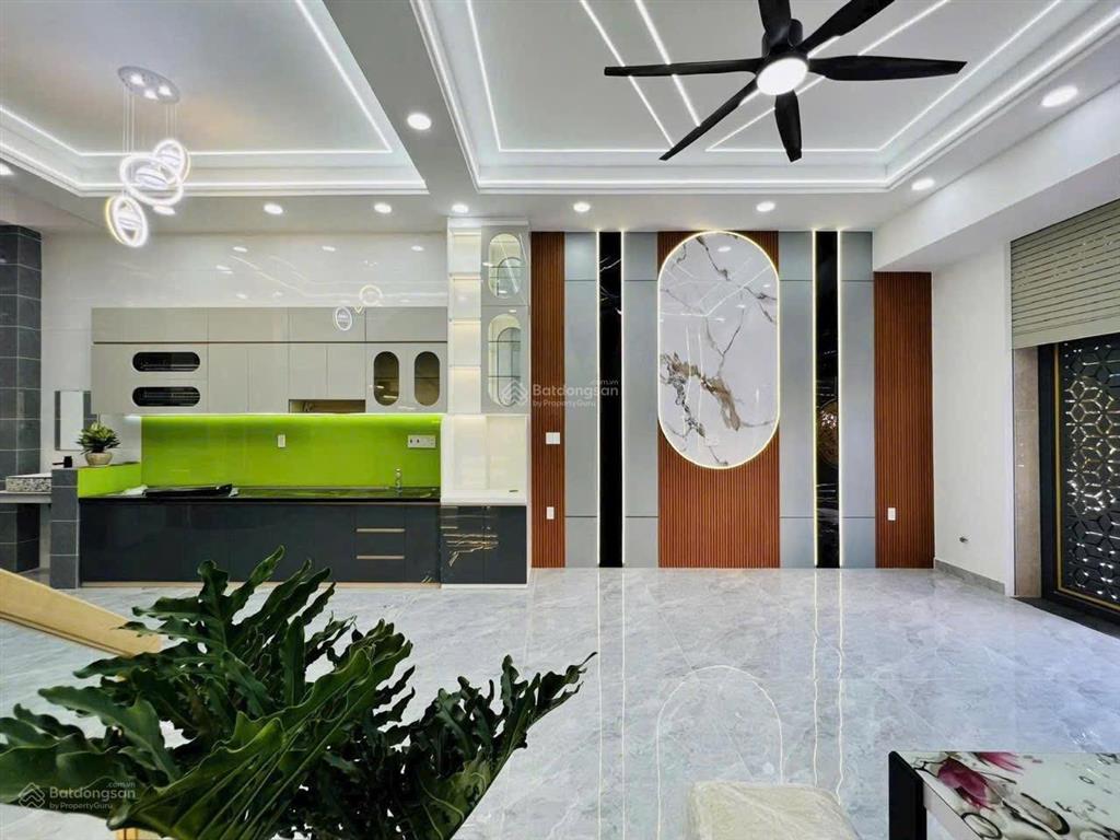 Cho thuê nhà nguyên căn nt cơ bản  sát aeon tân phú  đường 26/3 bình tân  52m  4 pn