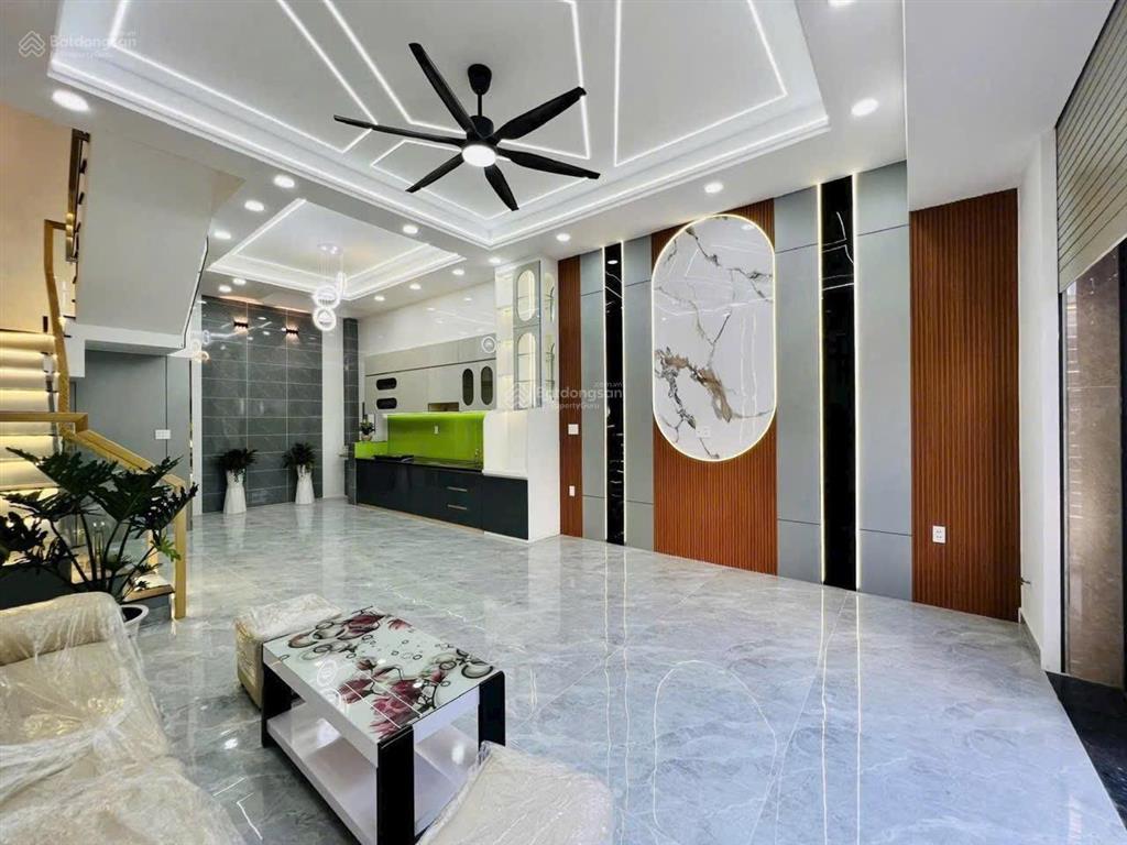 Cho thuê nhà nguyên căn nt cơ bản  sát aeon tân phú  đường 26/3 bình tân  52m  4 pn