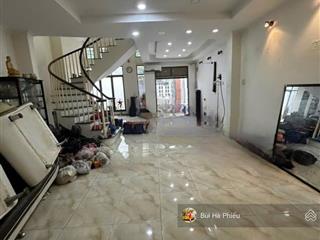 Hiến nhà bán hxh đề thám q1  ngang 7.2m  cách mặt tiền 10m  96.2m2  22 tỷ  gần chợ bến thành