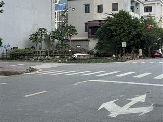 Bán cặp góc kđt tùng bách quế võ bắc ninh 221,5m2 mt 17m đường rộng 22m kd bất chấp. đt 096454359