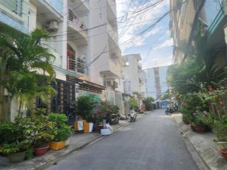 Đường 8m nhà 3 tầng trung tâm quận 7 . nhỉnh 6 tỷ