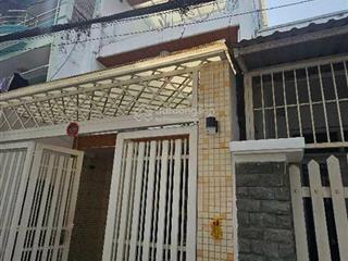 3 tầng  hẻm thông tứ tung  giáp quận 7  nhà mới ở ngay  4 tỷ 75  đ. 1982 huỳnh tấn phát