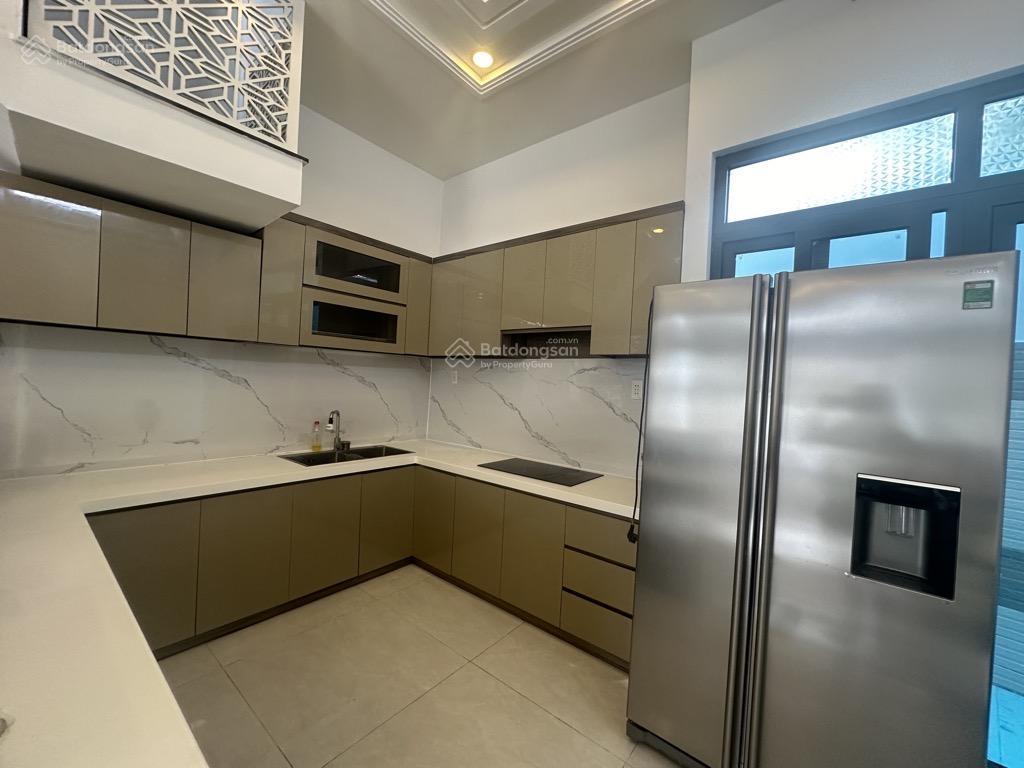 Khu vip  giảm tới đáy chỉ còn  7tỷ480  6.4x12.5m  4 tầng  nhà đậu 2 ô tô