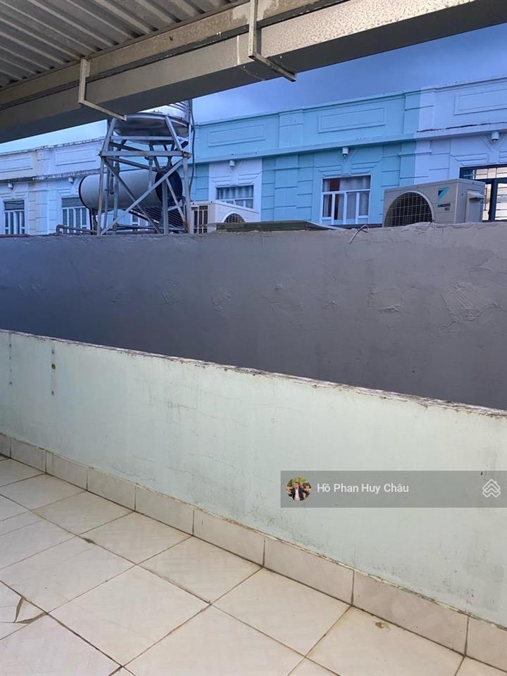 Bán nhà  100m2  6 tỷ 5  oto thông thoáng  đào tông nguyên  nhà bè