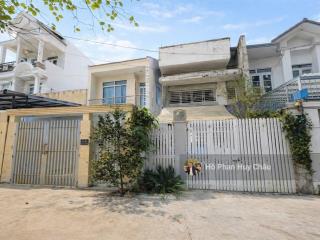 Bán nhà  100m2  6 tỷ 5  oto thông thoáng  đào tông nguyên  nhà bè