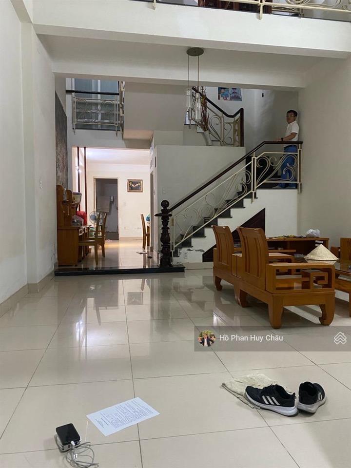 Bán nhà  100m2  6 tỷ 5  oto thông thoáng  đào tông nguyên  nhà bè