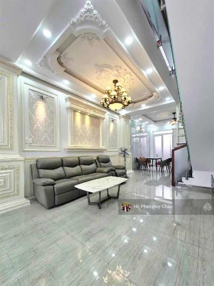 Siêu vị trí trung tâm nhà bè  mặt đường 10m  chỉ 7,68 tỷ