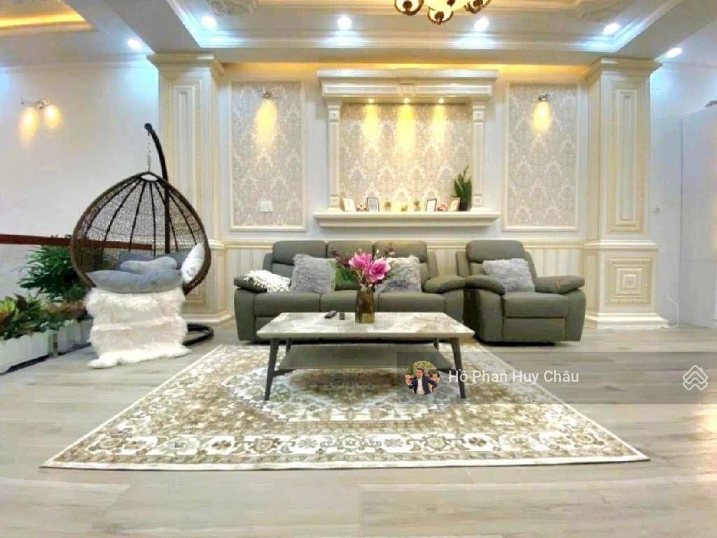 Siêu vị trí trung tâm nhà bè  mặt đường 10m  chỉ 7,68 tỷ