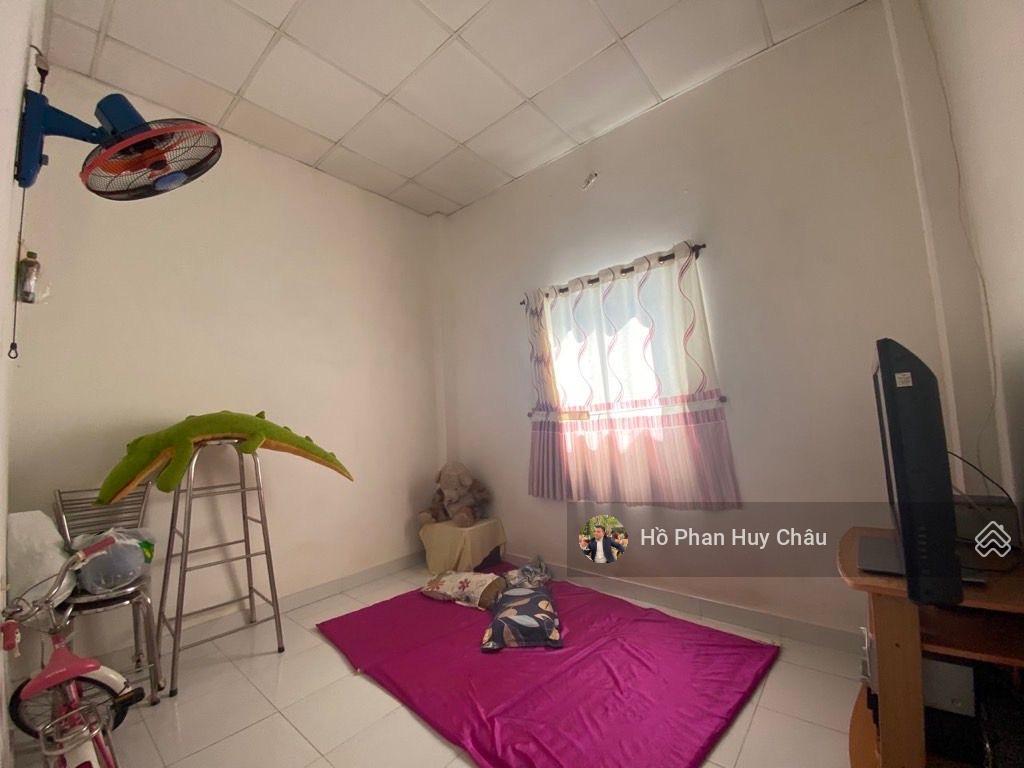 Bán nhà diện tích to 4.2m x 17m huỳnh tấn phát giá 4 tỷ 5
