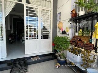Bán nhà diện tích to 4.2m x 17m huỳnh tấn phát giá 4 tỷ 5