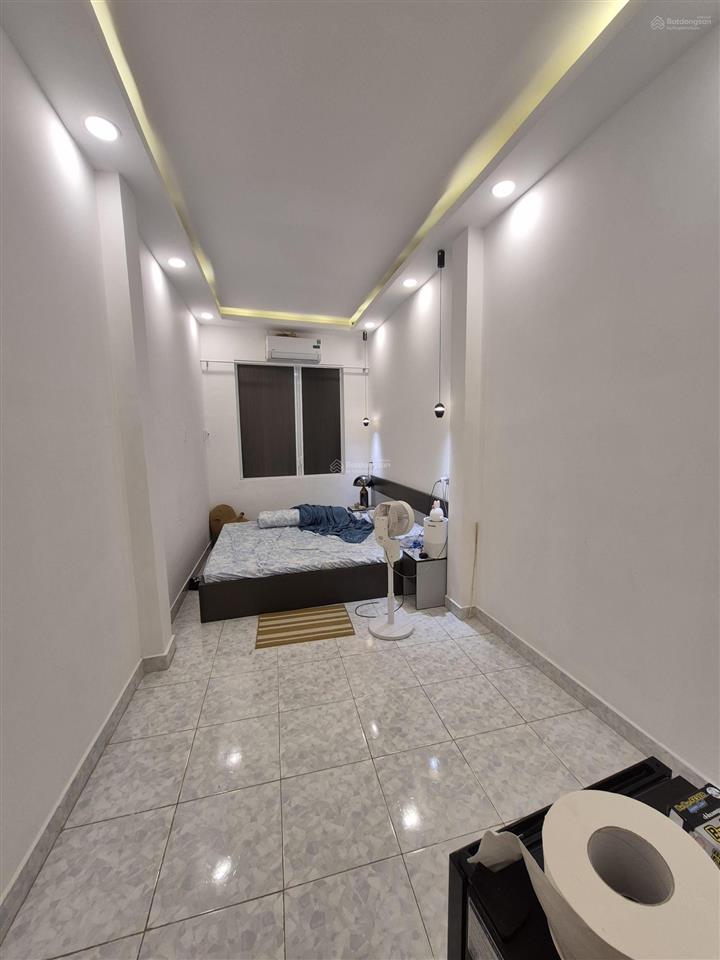 Nhà hoàng diệu q4  4 lầu đúc  30m2  kdc hiện hữu  giá 4.5 tỷ