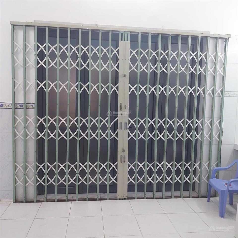 Bán nhà riêng diện tích sử dụng 36,5m2, chính chủ, gần vòng xoay an lạc