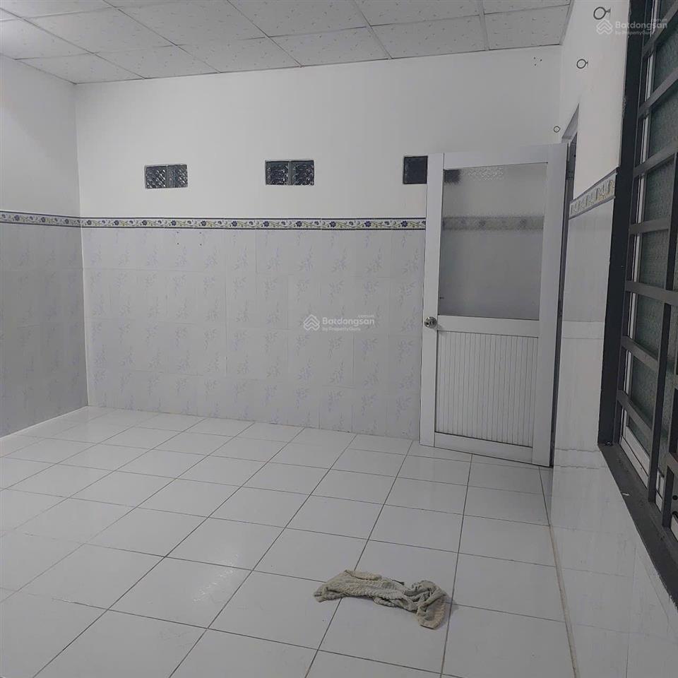 Bán nhà riêng diện tích sử dụng 36,5m2, chính chủ, gần vòng xoay an lạc