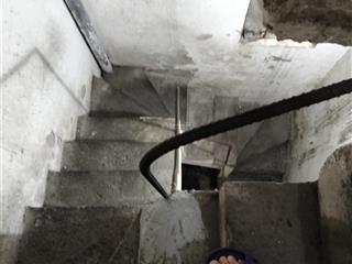 Cần bán gấp nhà riêng 40m2. nhà giấy tờ hợp pháp. nhà tầng 3 cơi nới thêm tầng 4