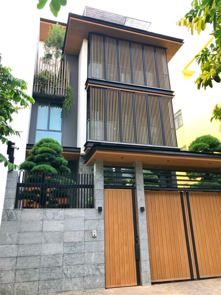 Biệt thự khu compound lưu đình lễ,q2dt 7x20mhầm 4 tầnggiá 31 tỷ