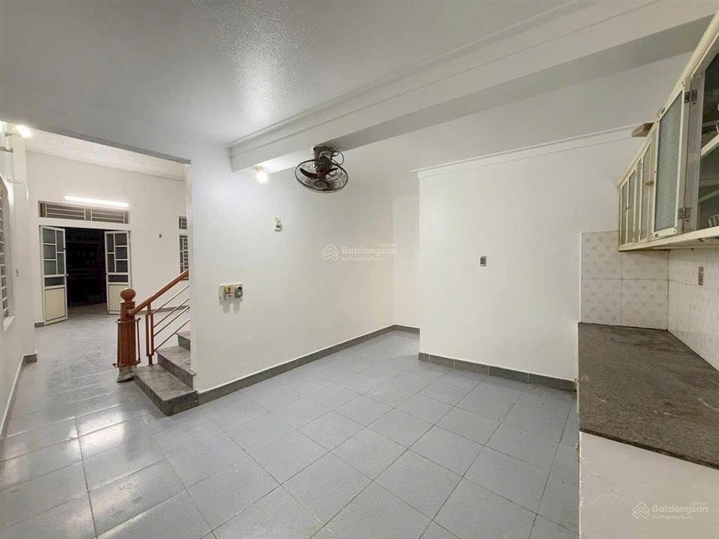 Cần bán nhà ngõ trần hưng đạo kinh môn vị trí gần trung tâm