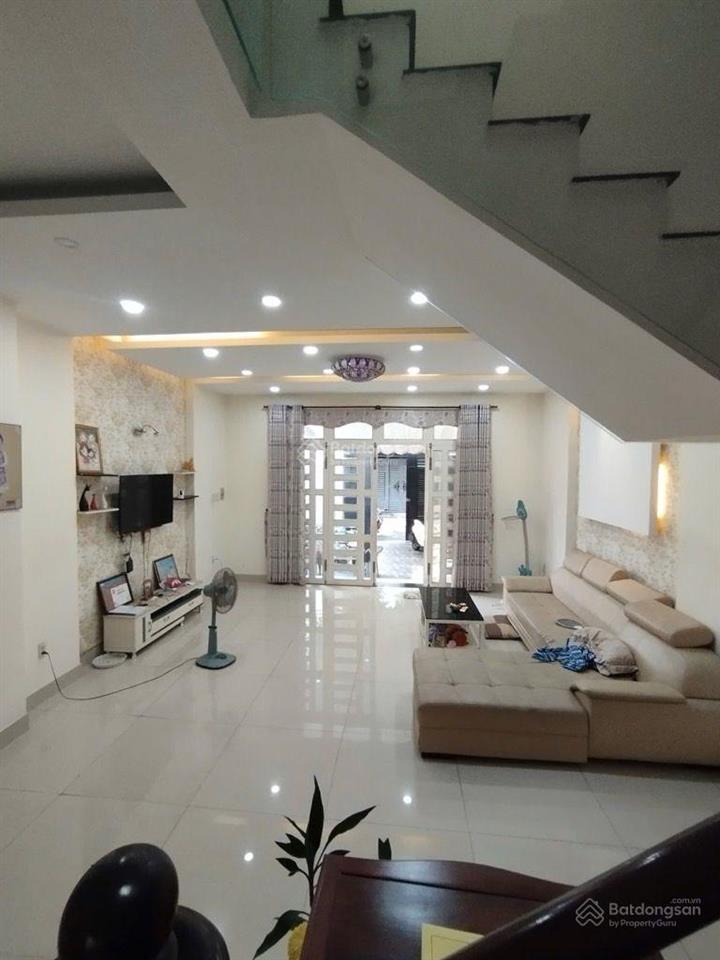 Bán nhà 3 tầng, 113m2, ngang lớn 5,6m, hẻm 8m ô tô đậu ngày đêm, ngay nhà thiếu nhi gò vấp