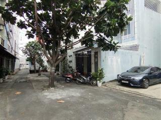 Bán nhà 3 tầng, 113m2, ngang lớn 5,6m, hẻm 8m ô tô đậu ngày đêm, ngay nhà thiếu nhi gò vấp