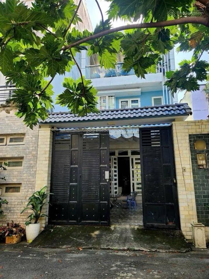 Bán nhà 3 tầng, 113m2, ngang lớn 5,6m, hẻm 8m ô tô đậu ngày đêm, ngay nhà thiếu nhi gò vấp