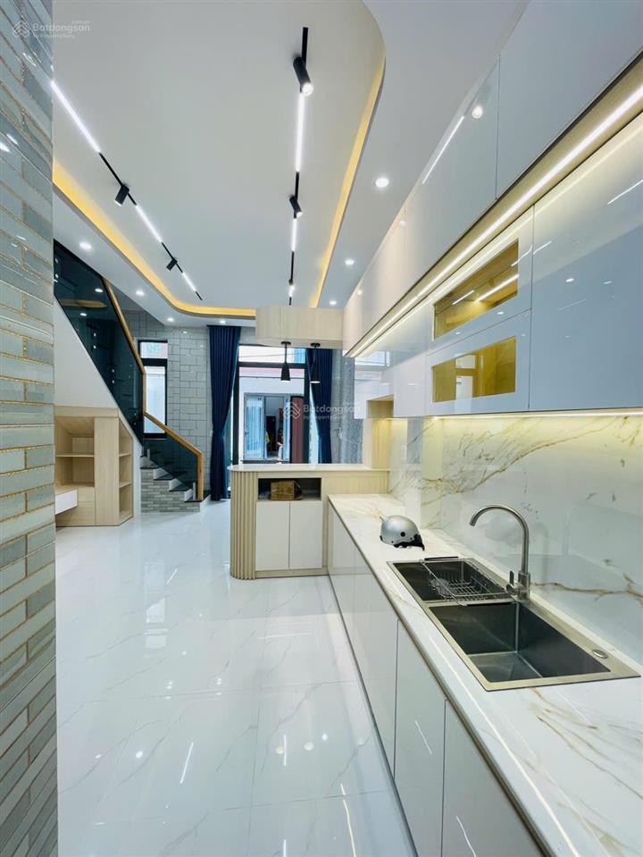 * nhà bán  hẻm 192194 đường nguyễn thông * giá bán 2 tỷ 650 triệu (thương lượng)chủ gởi