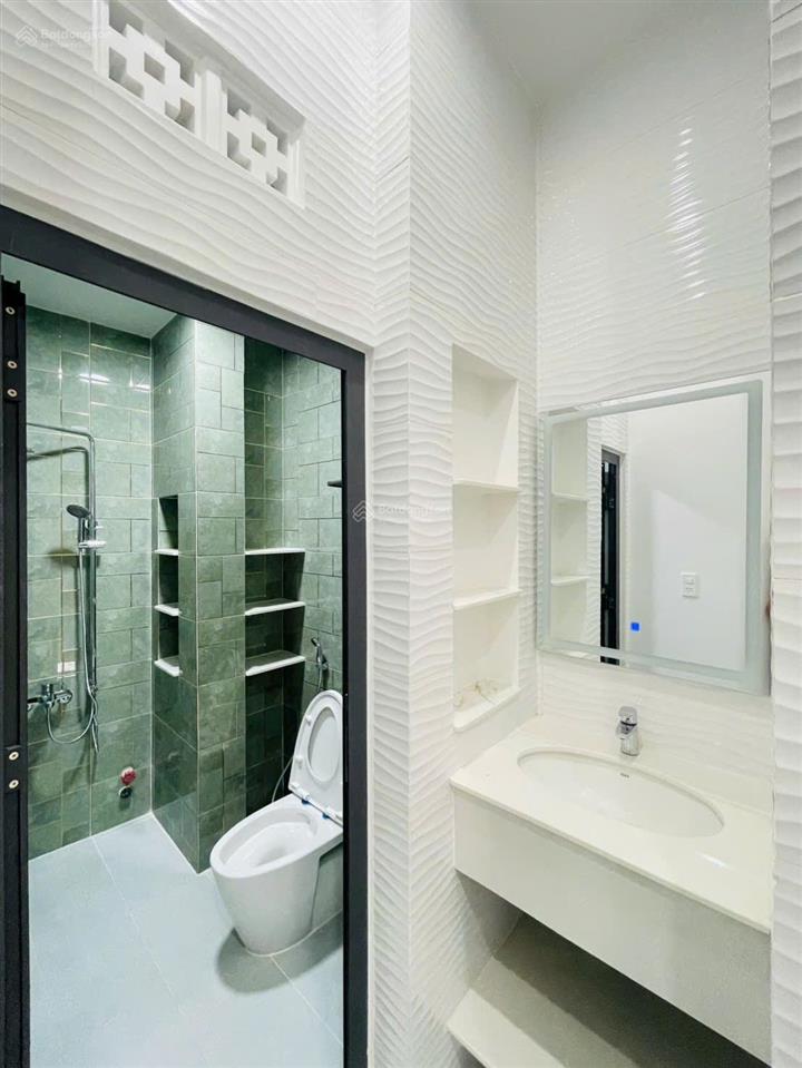 * nhà bán  hẻm 192194 đường nguyễn thông * giá bán 2 tỷ 650 triệu (thương lượng)chủ gởi