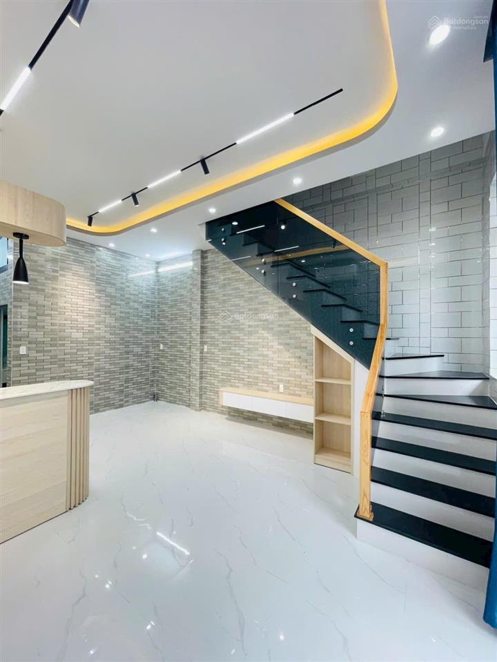 * nhà bán  hẻm 192194 đường nguyễn thông * giá bán 2 tỷ 650 triệu (thương lượng)chủ gởi