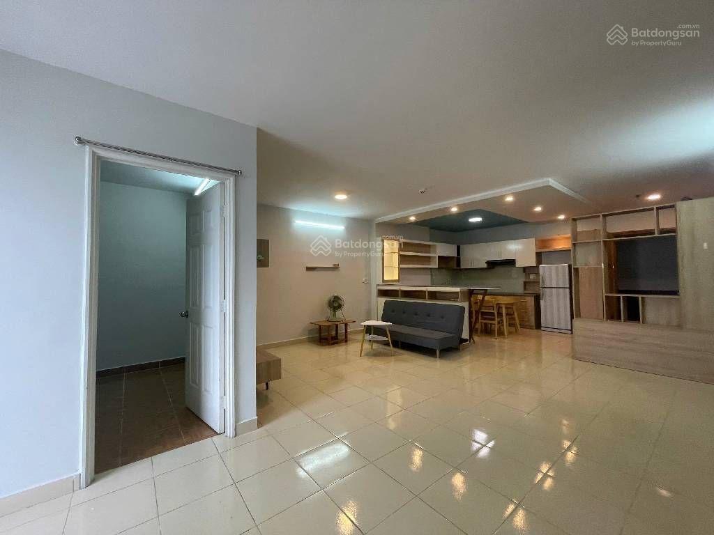 Rất lâu mới có 1 căn bán chung cư 75a tô hiệutân phú 90m23pn chỉ 3.x tỷ