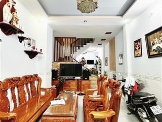 Bán nhà đúc 3 tầng. hẻm ô tô nguyễn văn quá. dt 4m x 15m. giá 5 tỷ 350