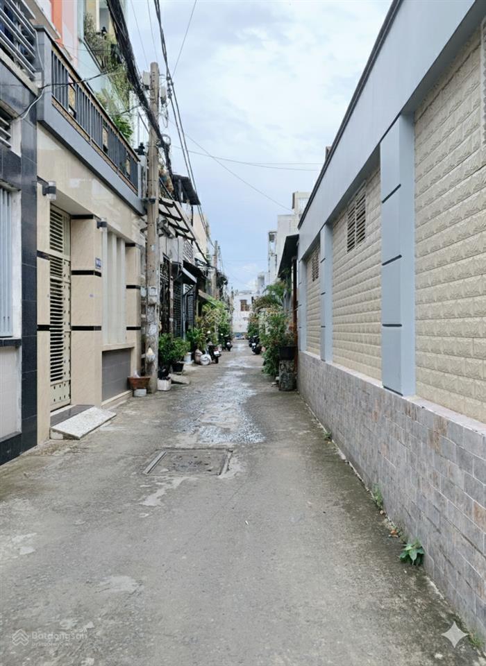 Bán lô đất 4m x 21m thổ cư. hẻm xe hơi trường chinh giáp tân bình