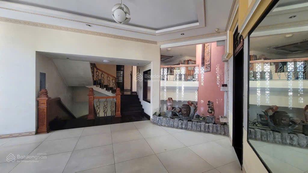 Vip biển! bán đất tặng biệt thự 2 tầng 645m2 67,66 tỷ  mt lưu quang thuận  q. ngũ hành sơn