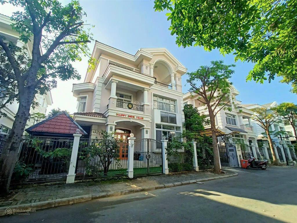 Bán biệt thự trần não, an khánh, thủ đức  dt 11x30m  hầm 5 tầng  180tr/th  giá 62 tỷ