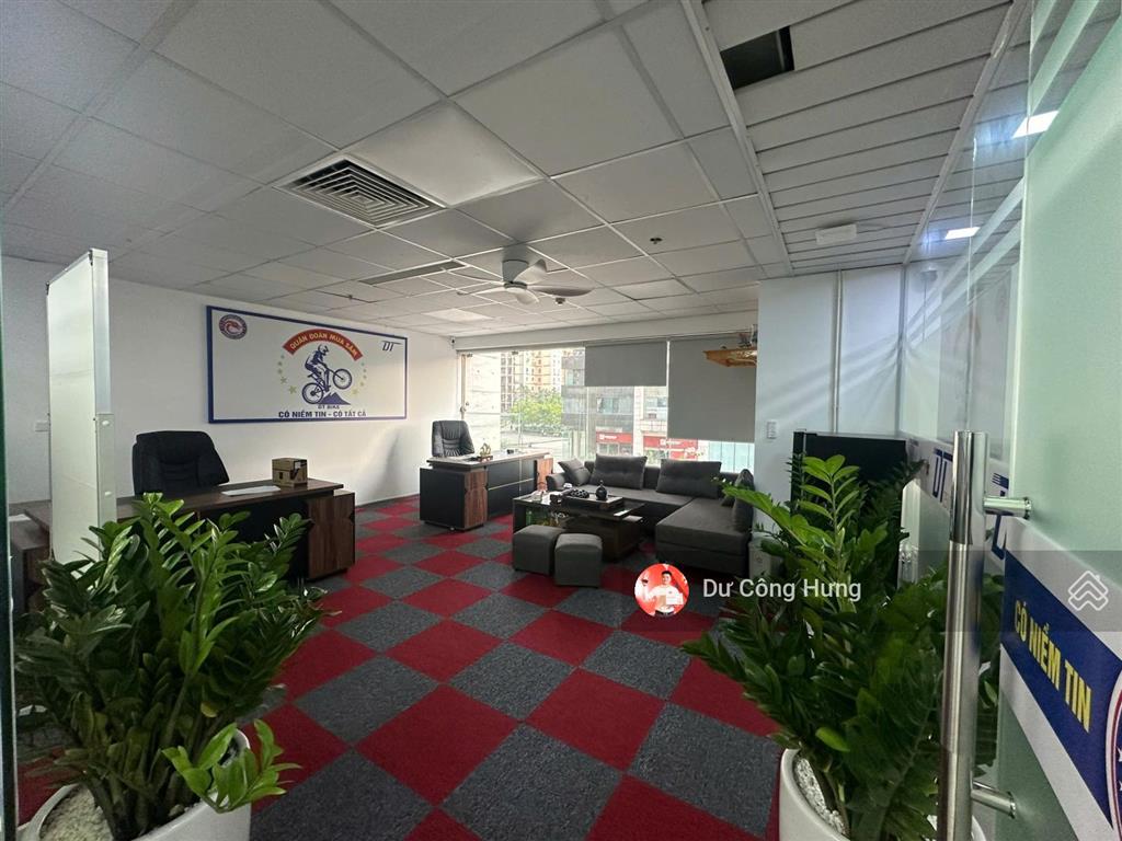 Bql cho thuê văn phòng sẵn nội thất tại n05 hoàng đạo thúy 500m2 có cắt từ 100m2 giá 250k/m2/tháng