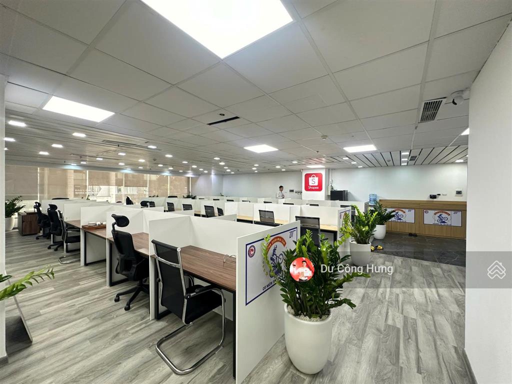 Bql cho thuê văn phòng sẵn nội thất tại n05 hoàng đạo thúy 500m2 có cắt từ 100m2 giá 250k/m2/tháng