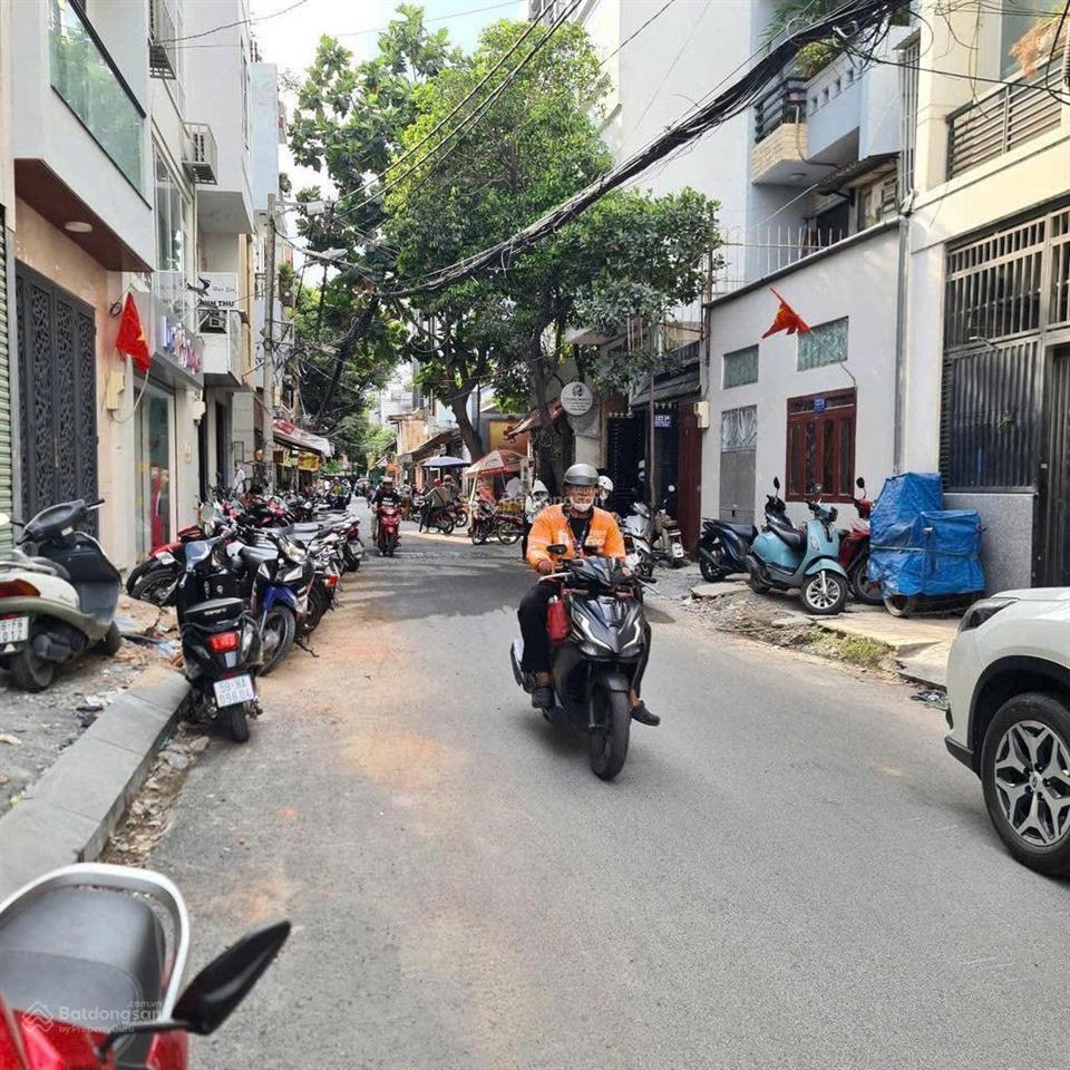 Bán đất đường số 37 phường bình trưng tây quận 2.