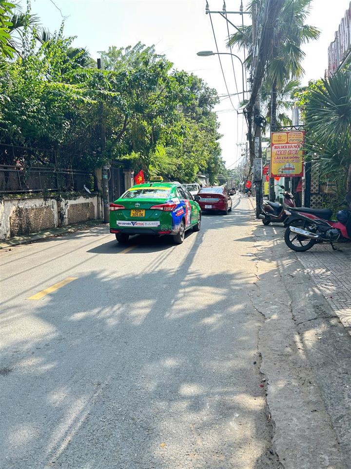 Bán nhà mặt tiền đường số 47 phường thảo điền quận 2