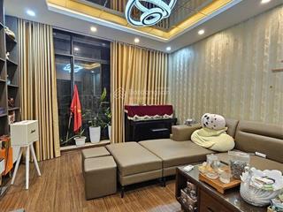 Bán nhà nhật chiêu  tây hồ  31m  6 tầng  mt 5m  11.5 tỷ  nhà đẹp  ngõ 3m  ô tô đỗ cửa.