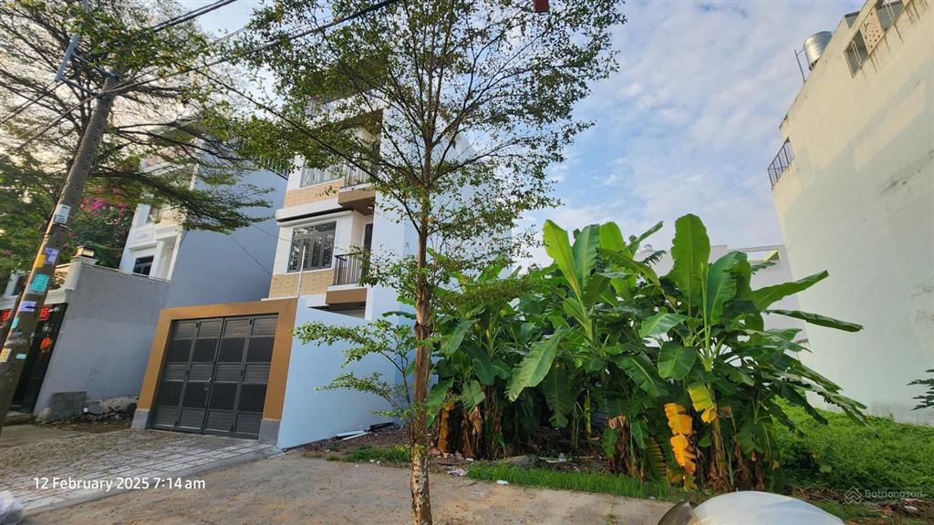 Bán nền 5x20 đã móng cọc xịn đường 20m kdc phú lợi, 35a trịnh quang nghị chính chủ có thương lượng