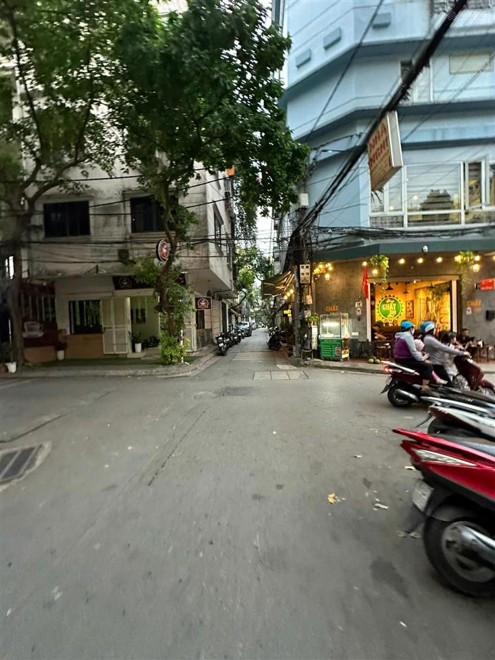 Bán nhà phân lô ngụy như kon tum, thanh xuân, 50m2, 4t, mt 4.5m, 2 thoáng ô tô kinh doanh.