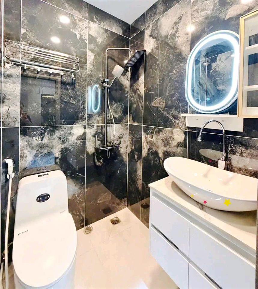 Sở hữu ngay nhà đường ô tô kỳ đồng  quận 3, giá 3tỷ575/72,5m2, cho thuê 26tr, gần bv tai mũi họng