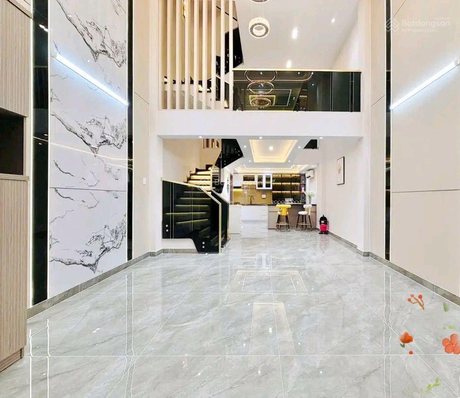 Sở hữu ngay nhà đường ô tô kỳ đồng  quận 3, giá 3tỷ575/72,5m2, cho thuê 26tr, gần bv tai mũi họng