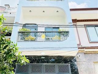 Bán nhà diện tích lớn 76,2m2, đường 6m nguyễn biểu  q. 5, cho thuê 27tr, gần cầu chữ y