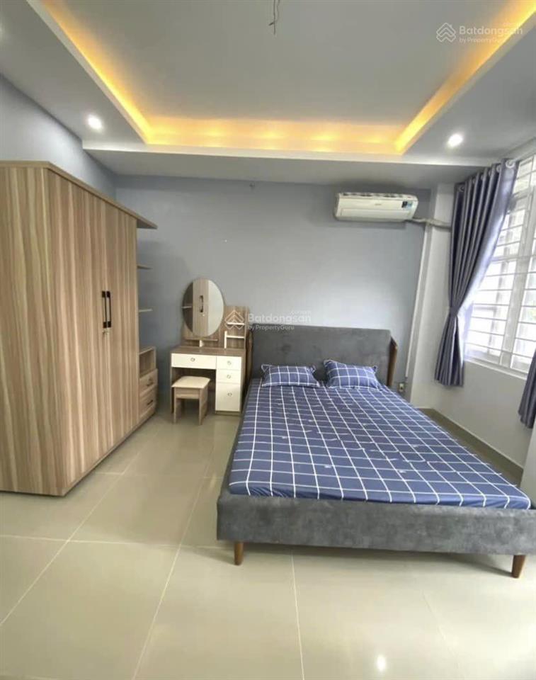 Tôi bán gấp nhà đẹp đường ôtô ở nguyễn đình chiểu phường5 quận 3 gần chợ bàn cờ. giá 4tỷ 200/71m2