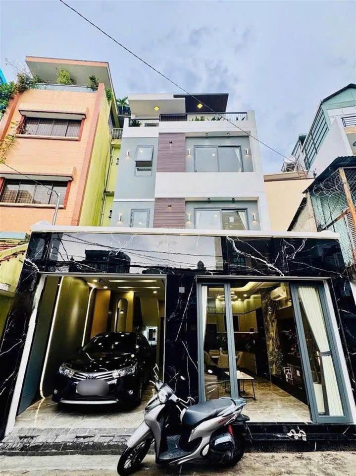 Sổ trao tay nhà đẹp ở đỗ ngọc thạnh  quận5 gần chợ lớn, ubnd, cho thuê 23triệu. giá 4tỷ490 /82,4m2