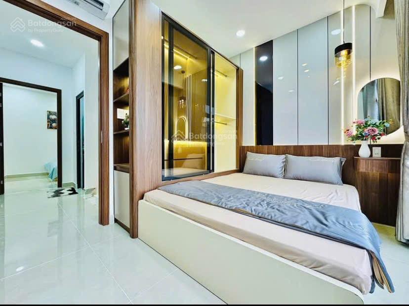 Nhà đường lớn 7m ngay ký hoà quận 5. giá 3tỷ9/72.5m2 đang cho thuê 23triệu. gần thcs hồng bàng